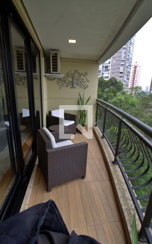 Apartamento para alugar com 158m², 2 quartos e 3 vagasVaranda da Sala