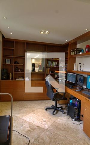 Apartamento para alugar com 158m², 2 quartos e 3 vagasEscritório