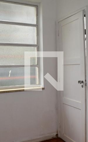 Apartamento à venda com 100m², 2 quartos e 1 vagaQuarto da Área de Serviço