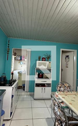 Casa à venda com 140m², 3 quartos e 2 vagasCozinha