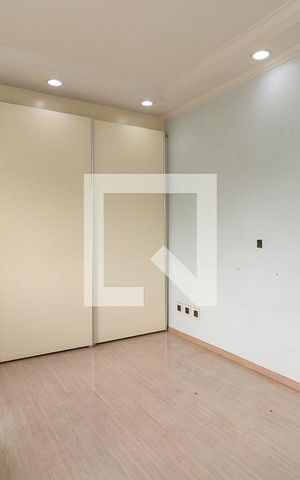 Casa à venda com 180m², 3 quartos e 4 vagasSuíte 2