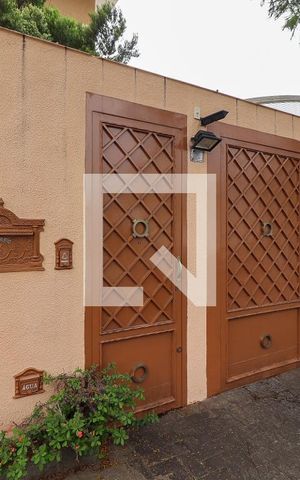 Casa à venda com 180m², 3 quartos e 4 vagasFachada