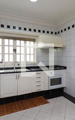 Casa à venda com 180m², 3 quartos e 4 vagasCozinha