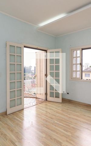 Casa à venda com 180m², 3 quartos e 4 vagasSuíte 1