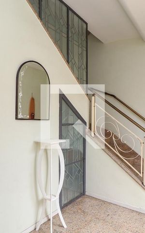 Casa à venda com 180m², 3 quartos e 4 vagasHall dos Quartos