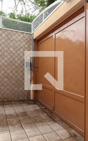Casa à venda com 180m², 3 quartos e 4 vagasGaragem