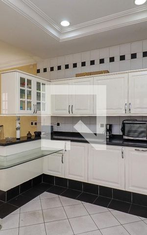 Casa à venda com 180m², 3 quartos e 4 vagasCozinha