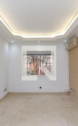 Casa à venda com 180m², 3 quartos e 4 vagasSala de Estar