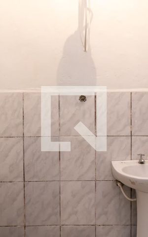 Casa para alugar com 50m², 1 quarto e sem vagaBanheiro