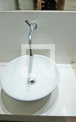 Apartamento para alugar com 146m², 3 quartos e 2 vagasBanheiro