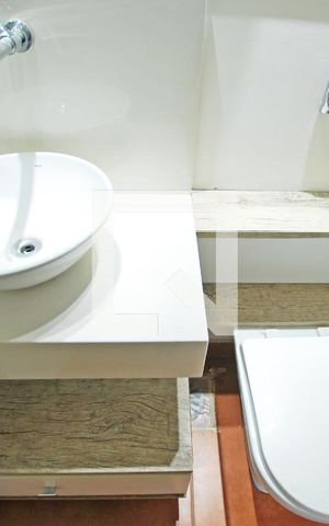 Apartamento para alugar com 146m², 3 quartos e 2 vagasBanheiro