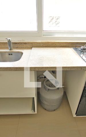 Apartamento para alugar com 146m², 3 quartos e 2 vagasCozinha 