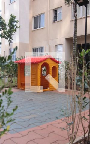 Apartamento à venda com 42m², 2 quartos e sem vagaÁrea comum