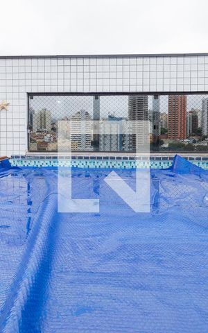 Apartamento à venda com 300m², 3 quartos e 4 vagas Apartamento à venda com 300m², 3 quartos e 4 vagasCobertura - Piscina