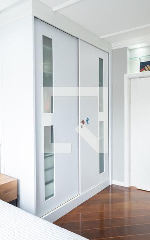 Apartamento à venda com 300m², 3 quartos e 4 vagas Apartamento à venda com 300m², 3 quartos e 4 vagasSuíte 1