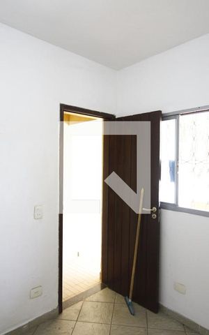 Casa à venda com 232m², 4 quartos e 2 vagasQuarto de Serviço