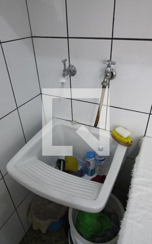 Casa à venda com 232m², 4 quartos e 2 vagasÁrea de Serviço