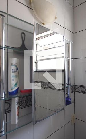 Casa à venda com 232m², 4 quartos e 2 vagasSuíte 1 e 2
