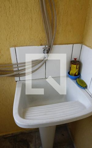 Casa à venda com 232m², 4 quartos e 2 vagasÁrea de Serviço 2