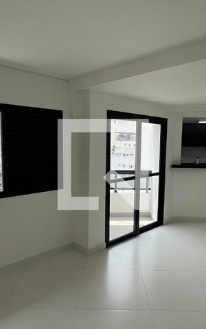 Apartamento para alugar com 110m², 2 quartos e 4 vagas Apartamento para alugar com 110m², 2 quartos e 4 vagasSala