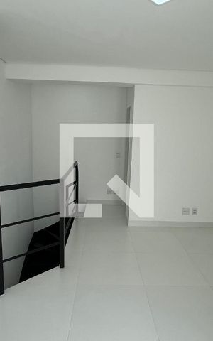 Apartamento para alugar com 110m², 2 quartos e 4 vagas Apartamento para alugar com 110m², 2 quartos e 4 vagasSala