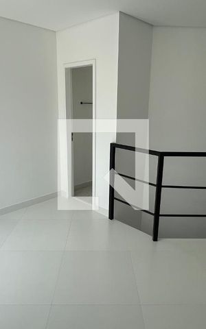Apartamento para alugar com 110m², 2 quartos e 4 vagas Apartamento para alugar com 110m², 2 quartos e 4 vagasSala
