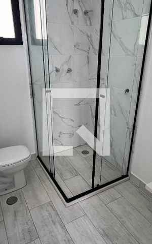 Apartamento para alugar com 110m², 2 quartos e 4 vagas Apartamento para alugar com 110m², 2 quartos e 4 vagasBanheiro da suite
