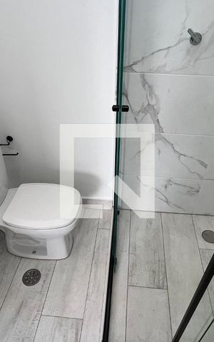 Apartamento para alugar com 110m², 2 quartos e 4 vagas Apartamento para alugar com 110m², 2 quartos e 4 vagasBanheiro da suite