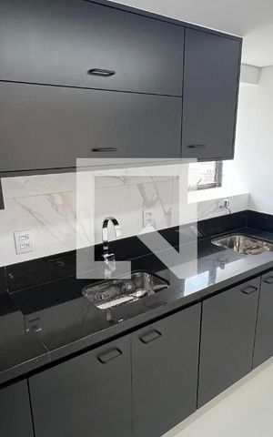 Apartamento para alugar com 110m², 2 quartos e 4 vagas Apartamento para alugar com 110m², 2 quartos e 4 vagasCozinha - Armários