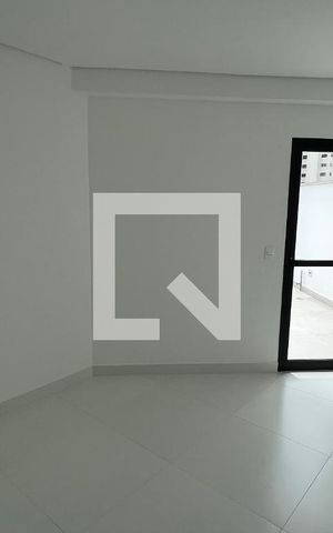 Apartamento para alugar com 110m², 2 quartos e 4 vagas Apartamento para alugar com 110m², 2 quartos e 4 vagasSala