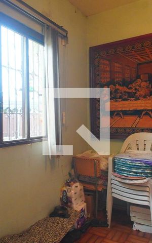 Casa à venda com 330m², 3 quartos e 2 vagas Casa à venda com 330m², 3 quartos e 2 vagasQuarto 2