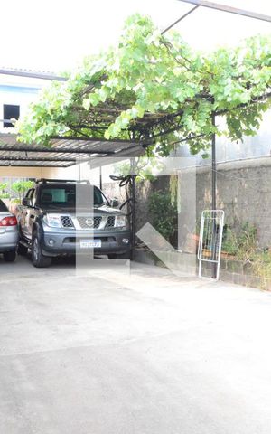 Casa à venda com 247m², 2 quartos e 7 vagasGaragem