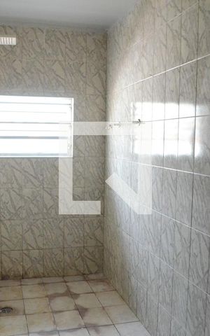 Casa à venda com 247m², 2 quartos e 7 vagasBanheiro 2