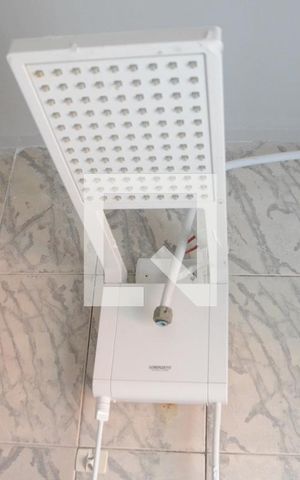 Casa à venda com 247m², 2 quartos e 7 vagasBanheiro 2