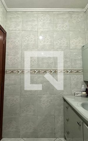 Casa à venda com 240m², 4 quartos e 1 vagaBanheiro 2