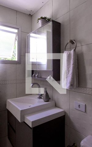 Apartamento à venda com 90m², 3 quartos e 1 vaga Apartamento à venda com 90m², 3 quartos e 1 vagaBanheiro do Quarto 2