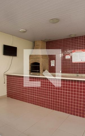 Apartamento para alugar com 65m², 2 quartos e 1 vagaÁrea comum 