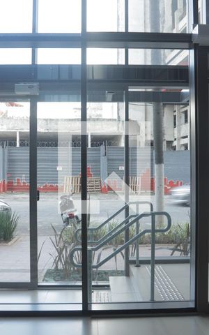 Studio à venda com 26m², 1 quarto e sem vagaEntrada