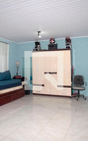 Casa à venda com 300m², 2 quartos e 6 vagasSala 2
