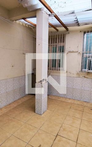 Casa para alugar com 280m², 8 quartos e 4 vagas Casa para alugar com 280m², 8 quartos e 4 vagasÁrea externa