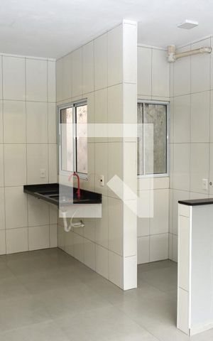 Casa para alugar com 80m², 2 quartos e sem vagaSala/Cozinha