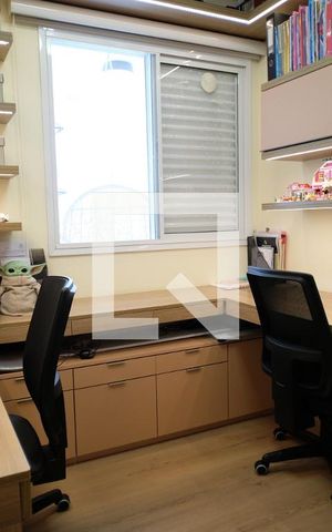 Apartamento à venda com 92m², 3 quartos e 2 vagasEscritório