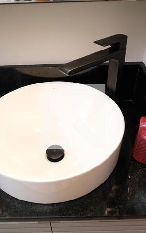 Apartamento à venda com 92m², 3 quartos e 2 vagasBanheiro da Suíte