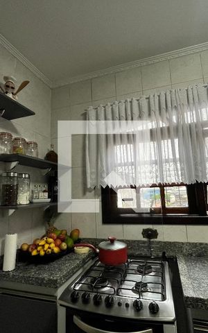 Casa à venda com 160m², 2 quartos e 2 vagasCozinha