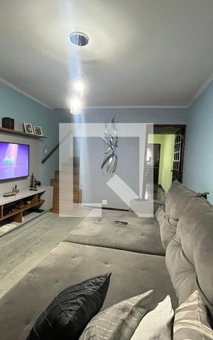 Casa à venda com 160m², 2 quartos e 2 vagasSala
