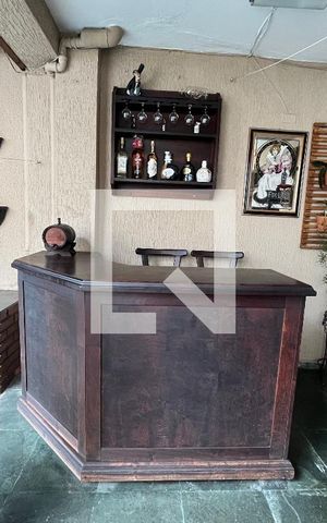 Casa à venda com 160m², 2 quartos e 2 vagasÁrea comum - Churrasqueira