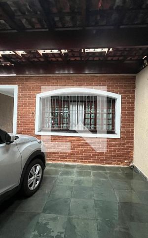Casa à venda com 160m², 2 quartos e 2 vagasGaragem