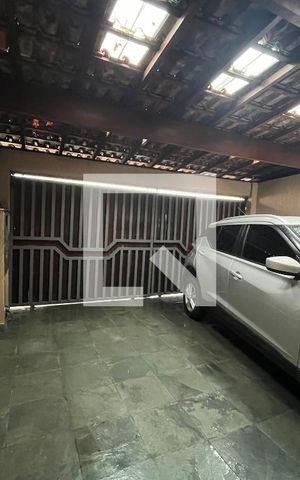 Casa à venda com 160m², 2 quartos e 2 vagasGaragem