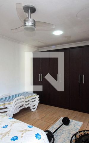 Casa à venda com 396m², 4 quartos e 6 vagas Casa à venda com 396m², 4 quartos e 6 vagasSuíte 1