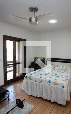 Casa à venda com 396m², 4 quartos e 6 vagas Casa à venda com 396m², 4 quartos e 6 vagasSuíte 1